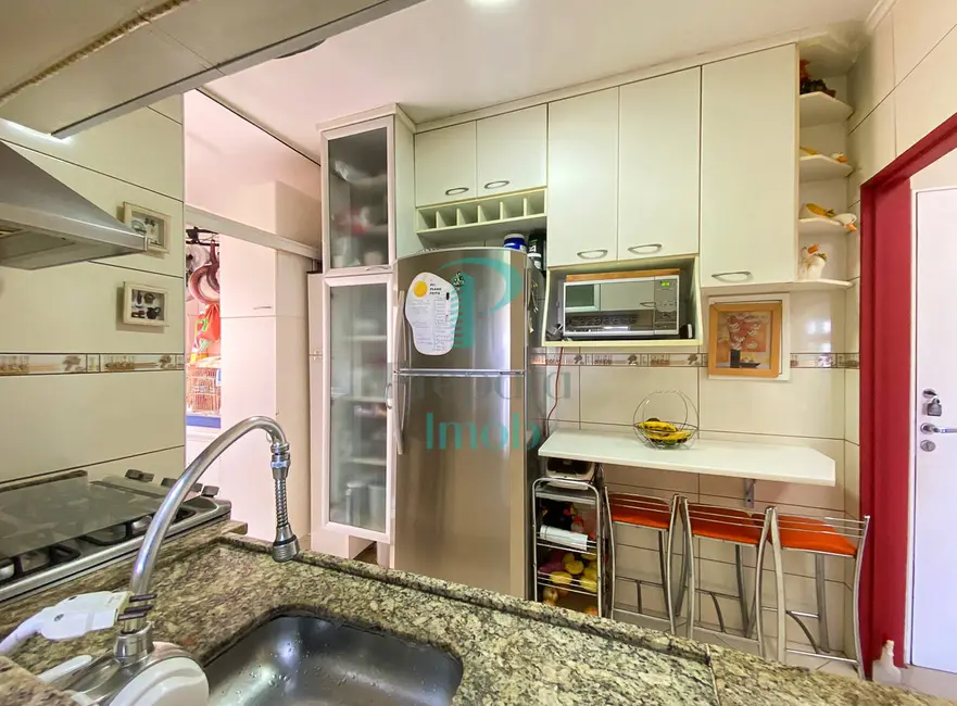 Foto 9 de Apartamento com 3 quartos à venda, 74m2 em Quitaúna, Osasco - SP