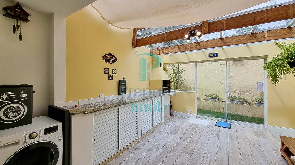 Foto 8 de Sobrado com 3 quartos à venda, 110m2 em Jardim Barbacena, Cotia - SP