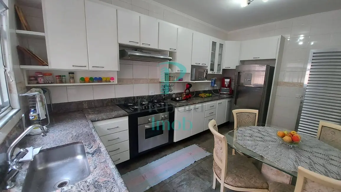 Sobrado com 2 quartos à venda, 400m2 em Pestana, Osasco - SP - imagem 4 Foto 4 de Sobrado com 2 quartos à venda, 400m2 em Pestana, Osasco - SP