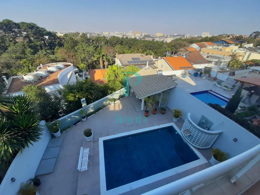 Casa com 5 quartos à venda, 500m2 em Parque dos Príncipes, São Paulo - SP - imagem 1 Foto 1 de Casa com 5 quartos à venda, 500m2 em Parque dos Príncipes, São Paulo - SP