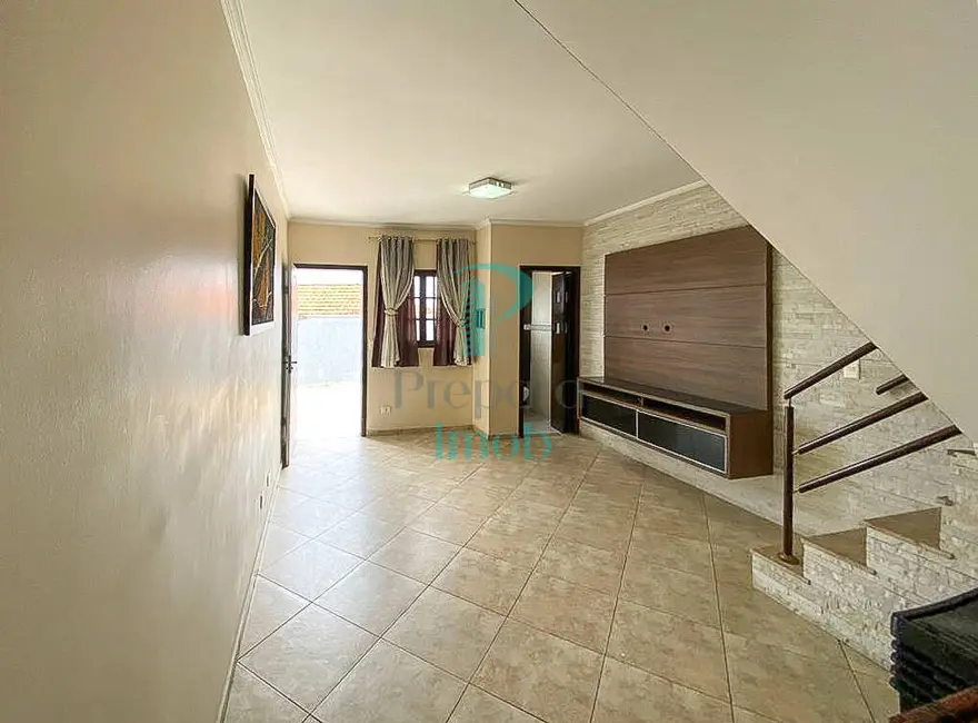 Foto 2 de Sobrado com 2 quartos à venda, 98m2 em km 18, Osasco - SP