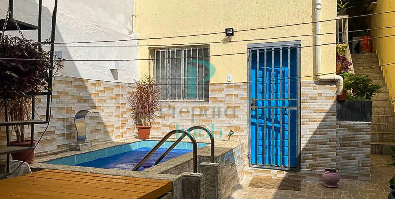 Sobrado com 4 quartos à venda, 216m2 em Jaguaribe, Osasco - SP - imagem 7 Foto 7 de Sobrado com 4 quartos à venda, 216m2 em Jaguaribe, Osasco - SP