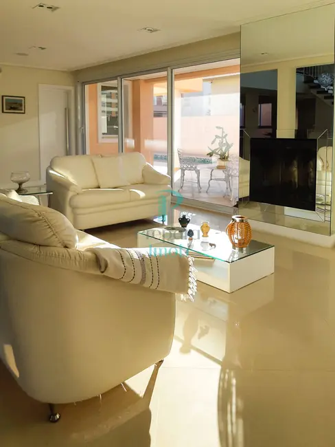 Casa com 5 quartos à venda, 900m2 em Adalgisa, Osasco - SP - imagem 7 Foto 7 de Casa com 5 quartos à venda, 900m2 em Adalgisa, Osasco - SP