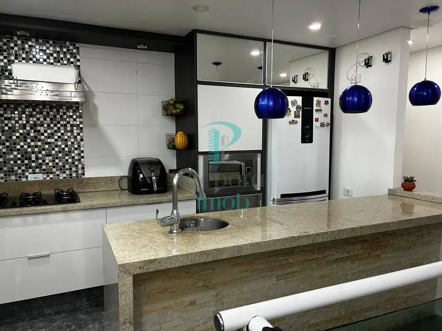 Foto 3 de Sobrado com 3 quartos à venda, 230m2 em Osasco - SP