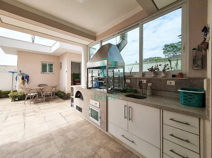 Foto 9 de Casa com 4 quartos à venda, 378m2 em Umuarama, Osasco - SP