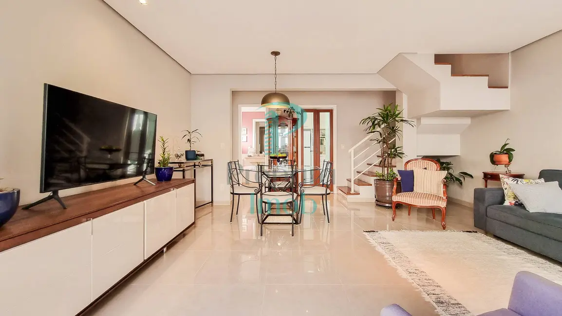 Foto 3 de Sobrado com 3 quartos à venda, 110m2 em Umuarama, Osasco - SP