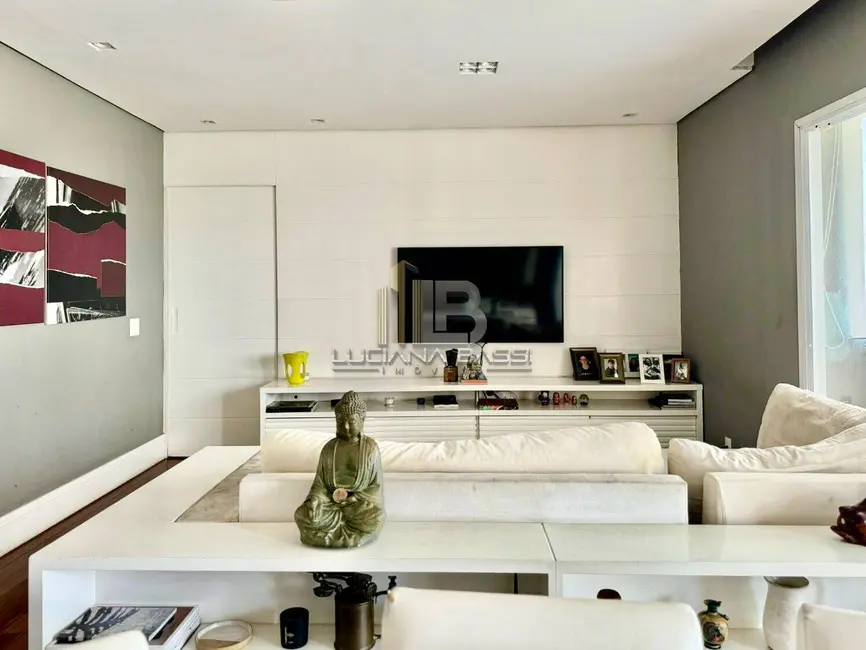 Foto 2 de Apartamento com 3 quartos à venda, 250m2 em Vila Yara, Osasco - SP