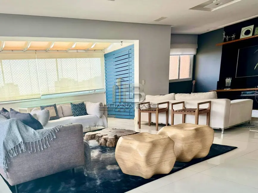 Apartamento com 3 quartos à venda, 250m2 em Vila Yara, Osasco - SP - imagem 6 Foto 6 de Apartamento com 3 quartos à venda, 250m2 em Vila Yara, Osasco - SP