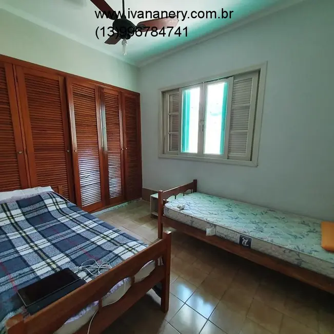 Casa com 3 quartos à venda, 129m2 em Solemar, Praia Grande - SP - imagem 9 Foto 9 de Casa com 3 quartos à venda, 129m2 em Solemar, Praia Grande - SP