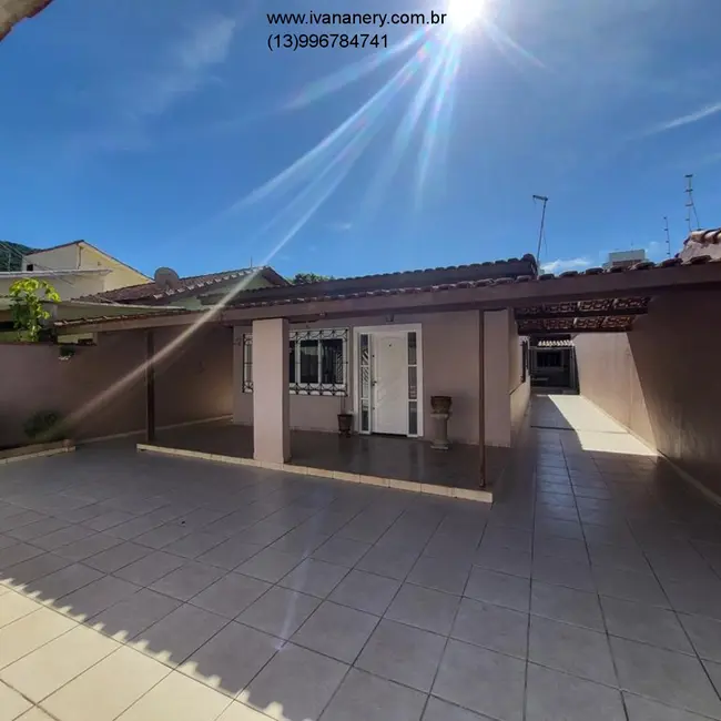 Foto 5 de Casa com 4 quartos à venda, 185m2 em Mongagua - SP