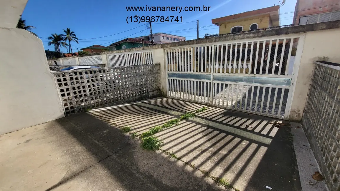 Foto 6 de Casa com 2 quartos à venda, 96m2 em Mongagua - SP