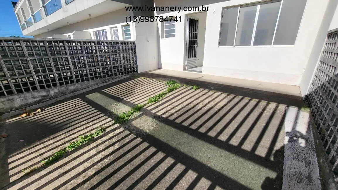 Foto 4 de Casa com 2 quartos à venda, 96m2 em Mongagua - SP