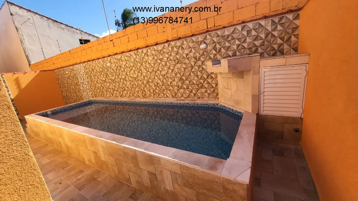 Casa de Condomínio com 2 quartos à venda, 72m2 em Itanhaem - SP - imagem 1 Foto 1 de Casa de Condomínio com 2 quartos à venda, 72m2 em Itanhaem - SP