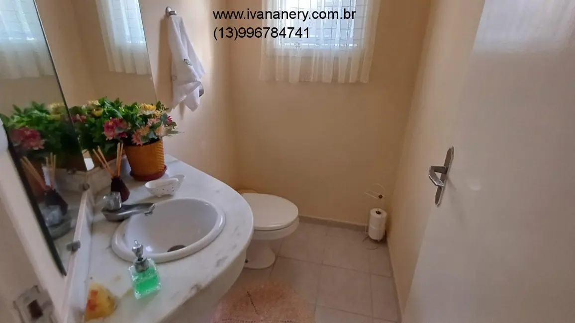 Foto 5 de Casa de Condomínio com 2 quartos à venda, 80m2 em Centro, Mongagua - SP