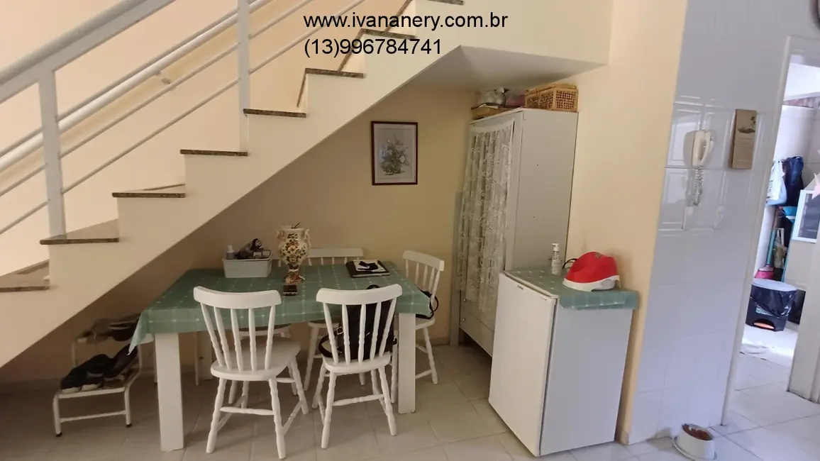 Foto 4 de Casa de Condomínio com 2 quartos à venda, 80m2 em Centro, Mongagua - SP