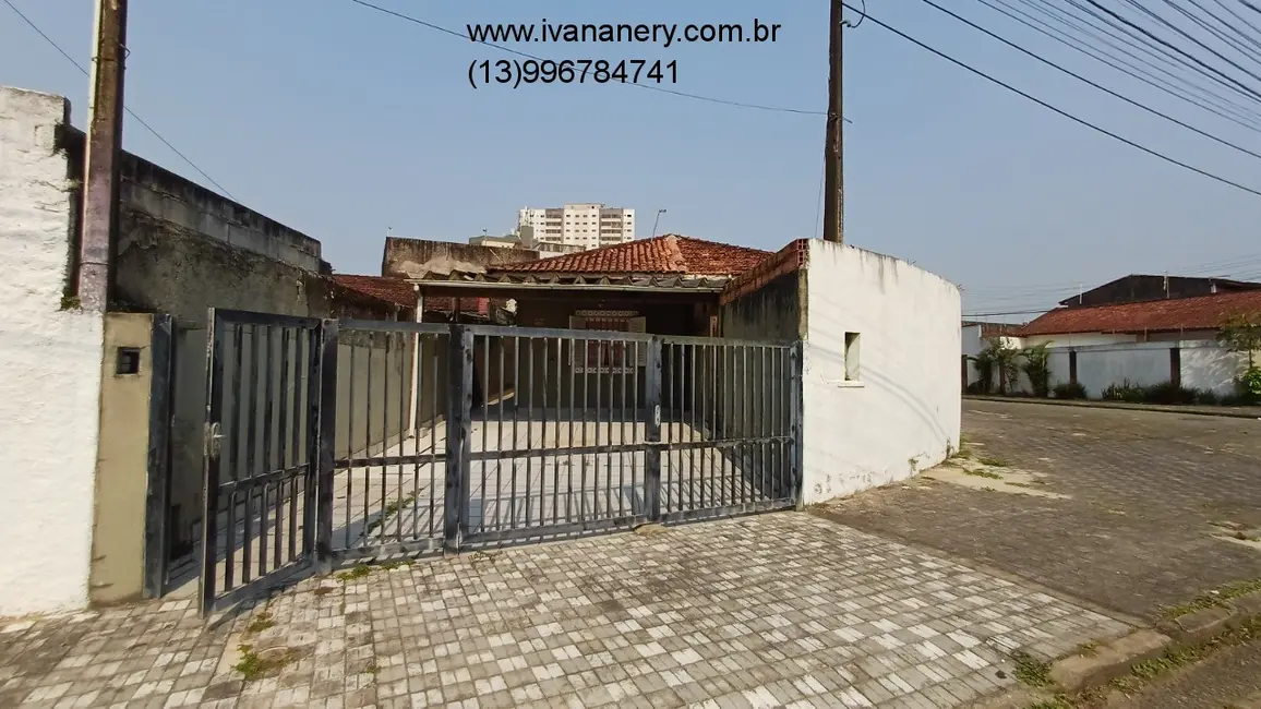 Foto 3 de Casa com 2 quartos à venda, 86m2 em Mongagua - SP