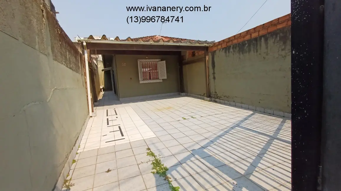 Foto 4 de Casa com 2 quartos à venda, 86m2 em Mongagua - SP