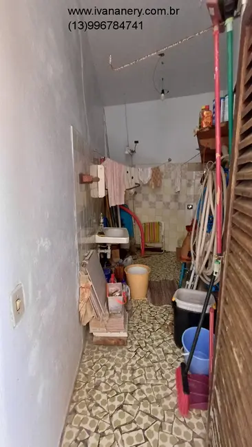 Foto 9 de Casa com 2 quartos à venda, 86m2 em Mongagua - SP