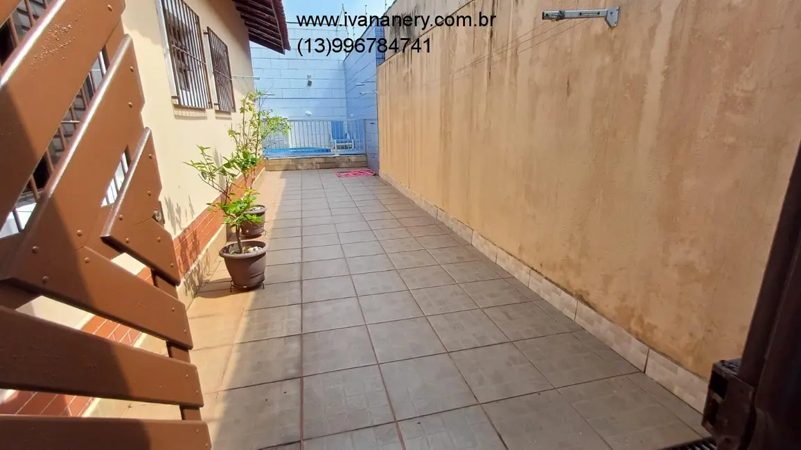 Foto 9 de Casa com 3 quartos à venda, 127m2 em Itanhaem - SP