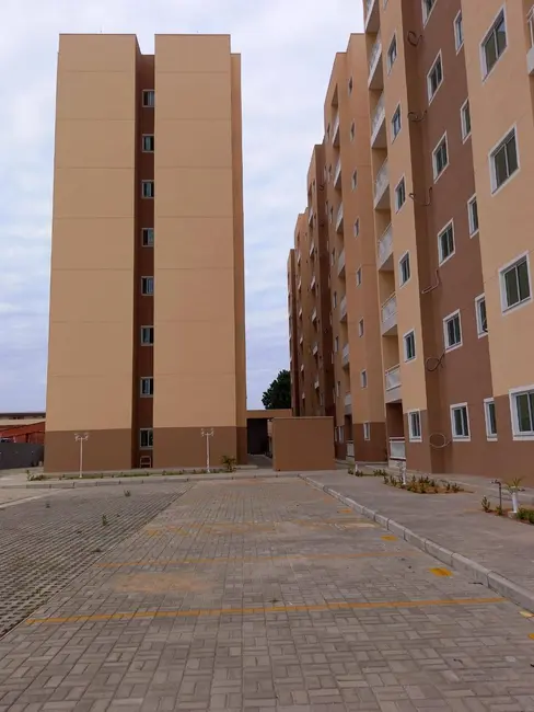 Foto 2 de Apartamento com 2 quartos à venda, 49m2 em Tabapuá, Caucaia - CE