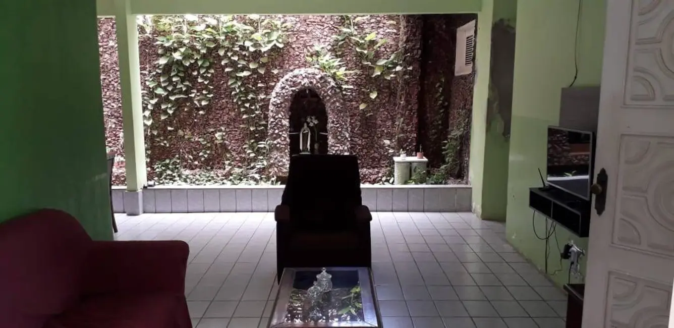 Casa com 5 quartos à venda, 230m2 em Presidente Kennedy, Fortaleza - CE - imagem 6 Foto 6 de Casa com 5 quartos à venda, 230m2 em Presidente Kennedy, Fortaleza - CE