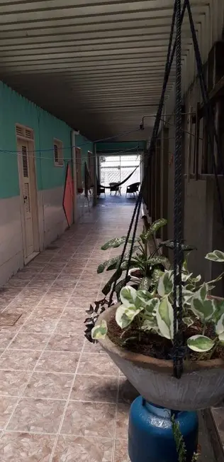 Casa com 5 quartos à venda, 230m2 em Presidente Kennedy, Fortaleza - CE - imagem 5 Foto 5 de Casa com 5 quartos à venda, 230m2 em Presidente Kennedy, Fortaleza - CE