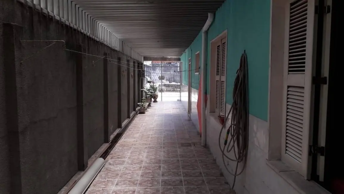 Casa com 5 quartos à venda, 230m2 em Presidente Kennedy, Fortaleza - CE - imagem 4 Foto 4 de Casa com 5 quartos à venda, 230m2 em Presidente Kennedy, Fortaleza - CE