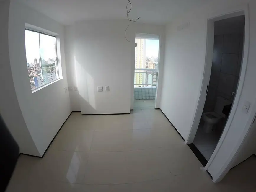 Foto 3 de Apartamento à venda, 100m2 em Fátima, Fortaleza - CE