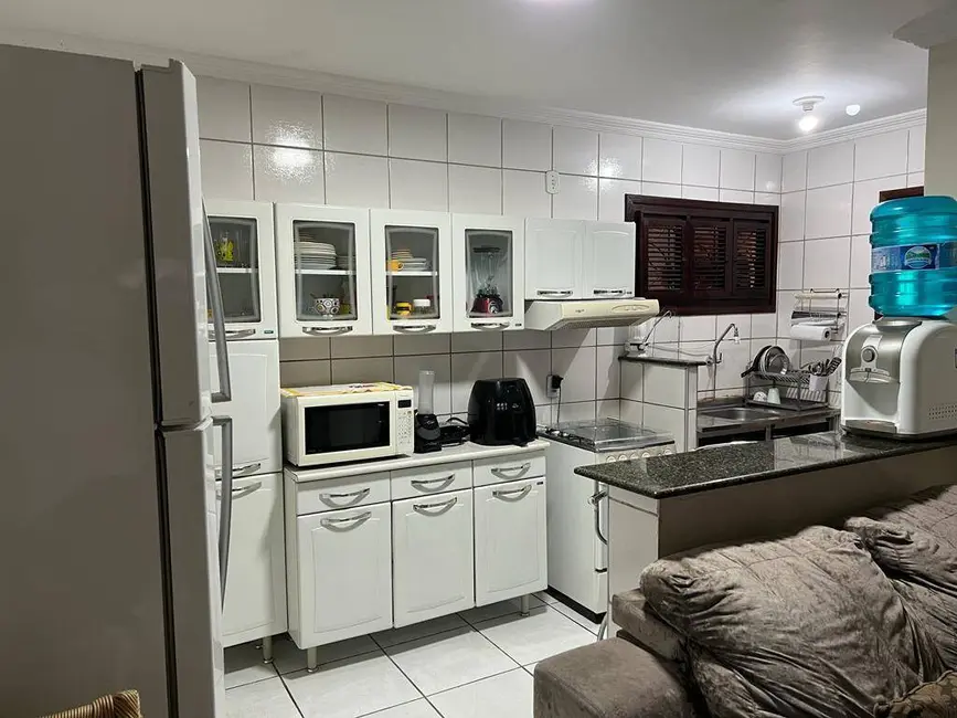 Casa com 2 quartos à venda, 200m2 em João XXIII, Fortaleza - CE - imagem 7 Foto 7 de Casa com 2 quartos à venda, 200m2 em João XXIII, Fortaleza - CE