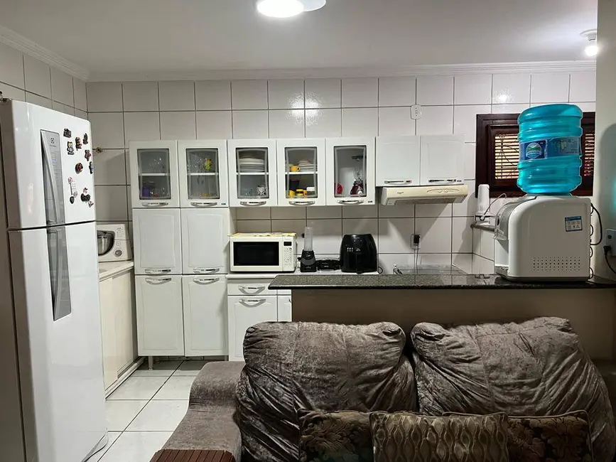 Casa com 2 quartos à venda, 200m2 em João XXIII, Fortaleza - CE - imagem 3 Foto 3 de Casa com 2 quartos à venda, 200m2 em João XXIII, Fortaleza - CE