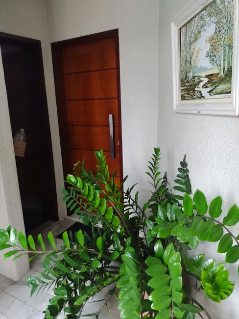 Foto 2 de Casa com 4 quartos à venda, 207m2 em Cambeba, Fortaleza - CE