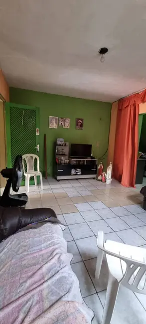 Casa com 4 quartos à venda, 400m2 em Montese, Fortaleza - CE - imagem 9 Foto 9 de Casa com 4 quartos à venda, 400m2 em Montese, Fortaleza - CE