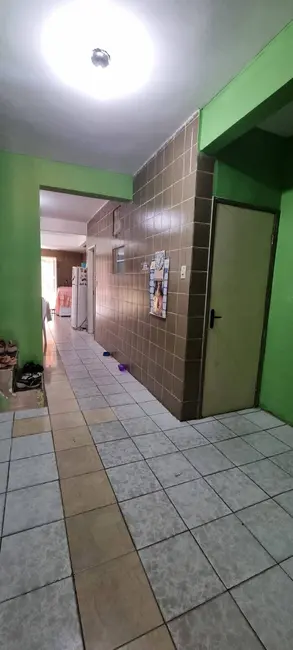 Casa com 4 quartos à venda, 400m2 em Montese, Fortaleza - CE - imagem 6 Foto 6 de Casa com 4 quartos à venda, 400m2 em Montese, Fortaleza - CE
