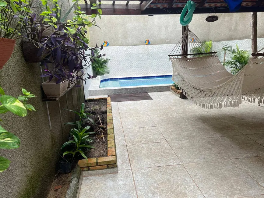 Casa com 3 quartos à venda, 182m2 em Fortaleza - CE - imagem 4 Foto 4 de Casa com 3 quartos à venda, 182m2 em Fortaleza - CE