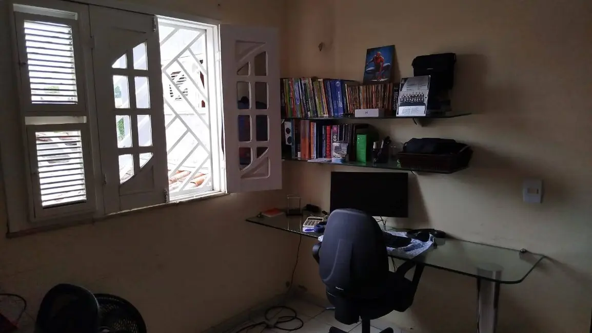Foto 8 de Casa com 5 quartos à venda, 210m2 em São Gerardo, Fortaleza - CE