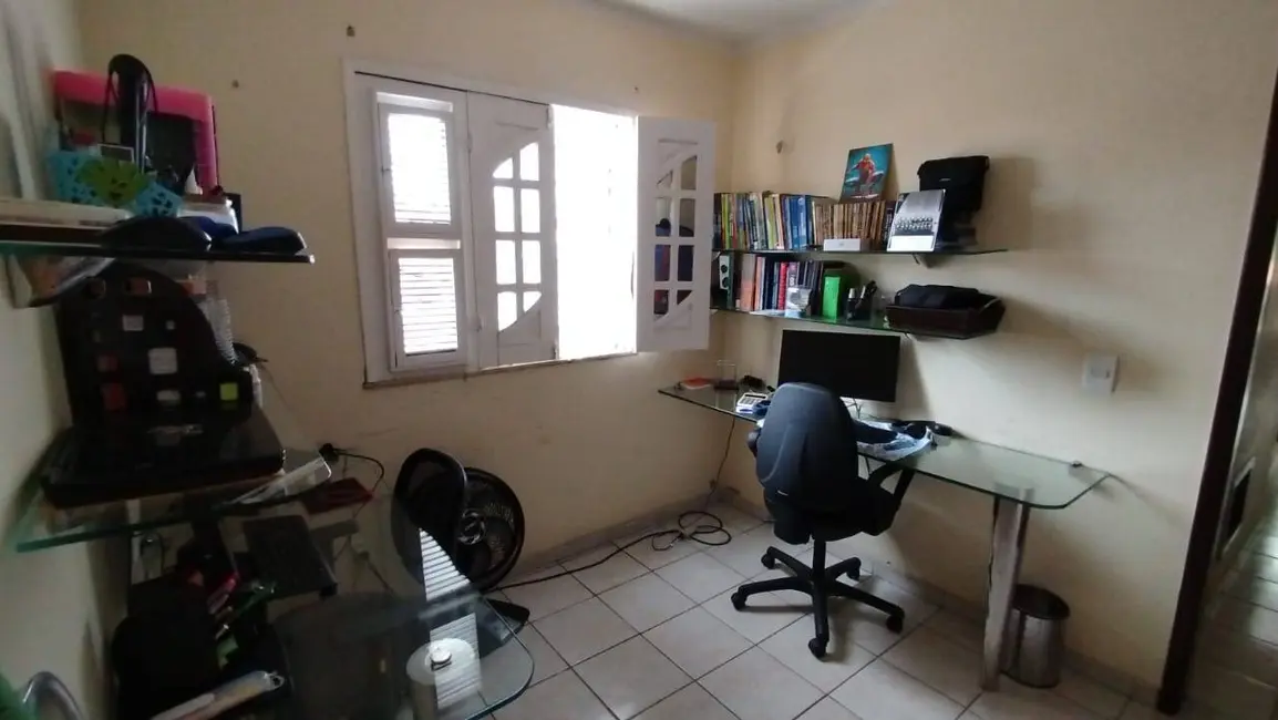 Foto 6 de Casa com 5 quartos à venda, 210m2 em São Gerardo, Fortaleza - CE