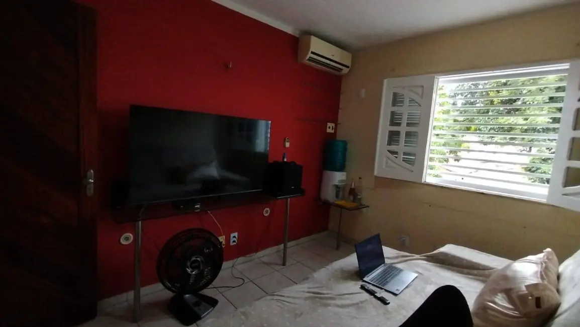 Foto 4 de Casa com 5 quartos à venda, 210m2 em São Gerardo, Fortaleza - CE