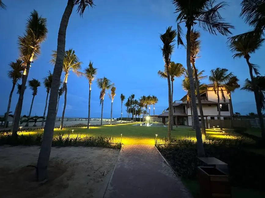 Foto 4 de Casa com 6 quartos à venda, 575m2 em Fortim - CE