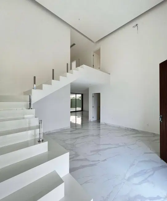 Casa com 5 quartos à venda, 403m2 em Eusebio - CE - imagem 5 Foto 5 de Casa com 5 quartos à venda, 403m2 em Eusebio - CE