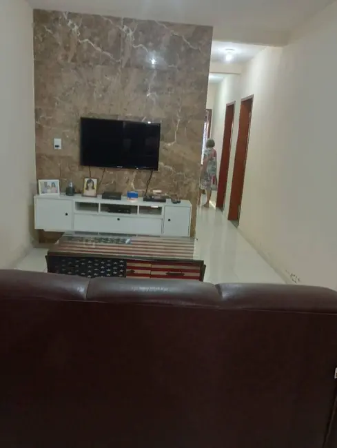 Casa com 3 quartos à venda, 430m2 em Bom Futuro, Fortaleza - CE - imagem 3 Foto 3 de Casa com 3 quartos à venda, 430m2 em Bom Futuro, Fortaleza - CE