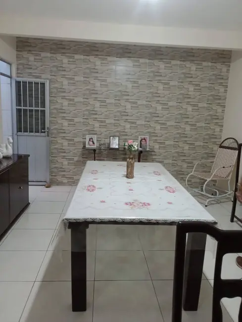 Casa com 3 quartos à venda, 430m2 em Bom Futuro, Fortaleza - CE - imagem 6 Foto 6 de Casa com 3 quartos à venda, 430m2 em Bom Futuro, Fortaleza - CE