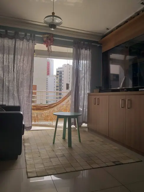 Foto 3 de Apartamento com 2 quartos à venda, 63m2 em Meireles, Fortaleza - CE