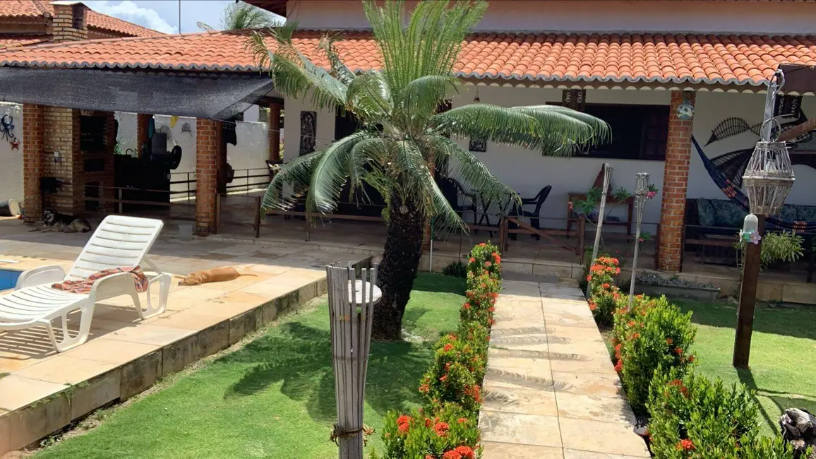 Foto 1 de Casa com 3 quartos à venda, 200m2 em Cascavel - CE