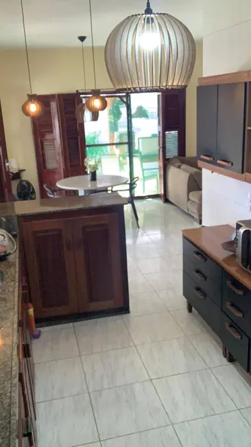 Casa com 3 quartos à venda, 200m2 em Cascavel - CE - imagem 5 Foto 5 de Casa com 3 quartos à venda, 200m2 em Cascavel - CE