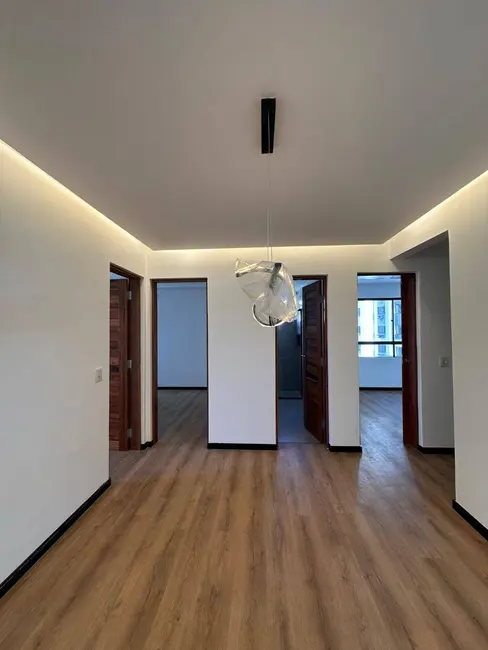 Foto 5 de Apartamento com 4 quartos à venda e para alugar, 155m2 em Meireles, Fortaleza - CE