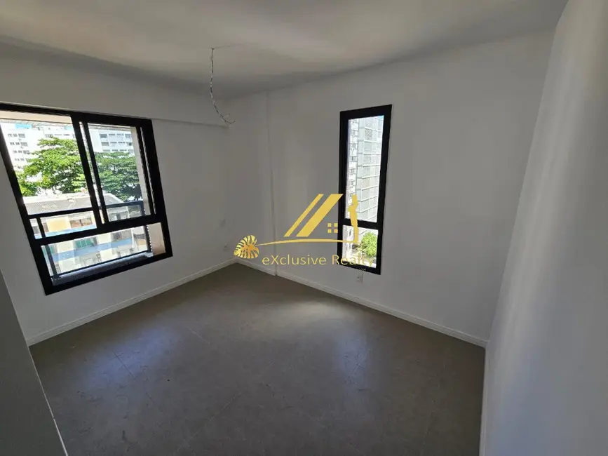 Foto 3 de Apartamento com 2 quartos à venda, 66m2 em Barra, Salvador - BA