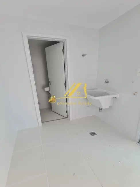 Foto 4 de Apartamento com 3 quartos à venda, 126m2 em Pituba, Salvador - BA