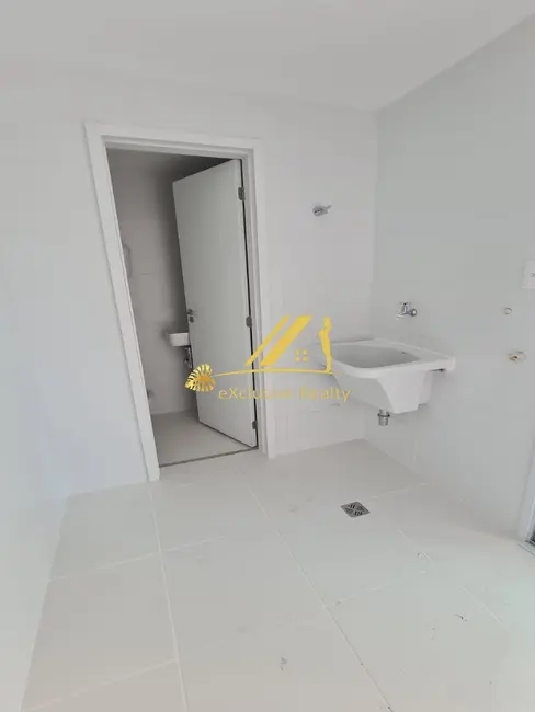 Foto 4 de Apartamento com 3 quartos à venda, 126m2 em Pituba, Salvador - BA