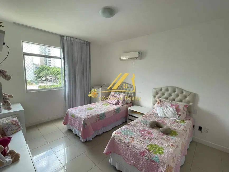 Foto 1 de Apartamento com 4 quartos à venda, 306m2 em Jardim Apipema, Salvador - BA