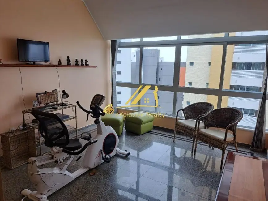 Cobertura com 4 quartos à venda, 533m2 em Graça, Salvador - BA - imagem 8 Foto 8 de Cobertura com 4 quartos à venda, 533m2 em Graça, Salvador - BA